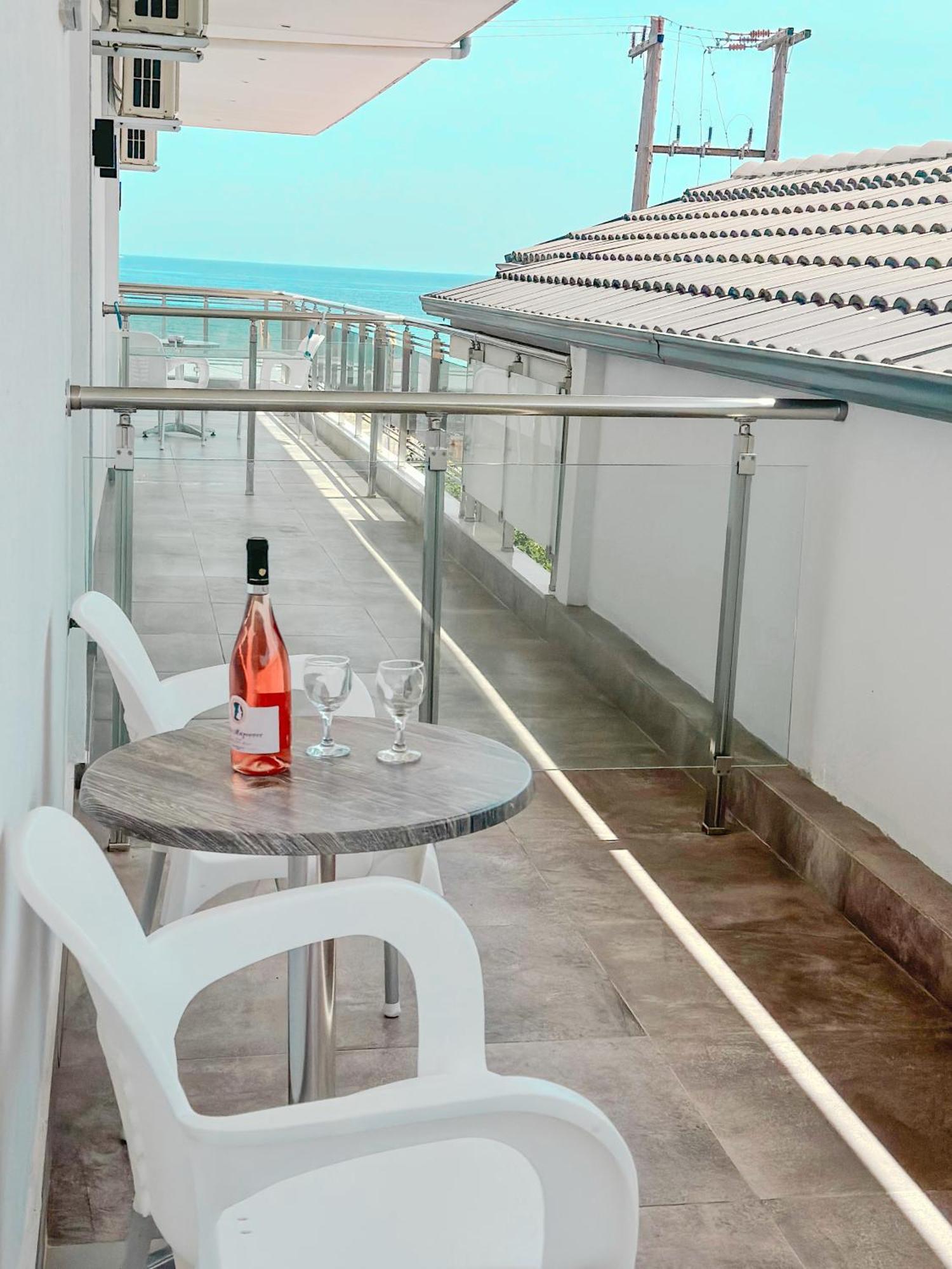 Haus Petris Aparthotel Σάρτη Εξωτερικό φωτογραφία